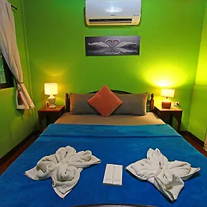 Pensión Adrianas Place Boutique, Panglao
